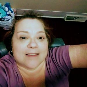 Meet your Posher, Renee